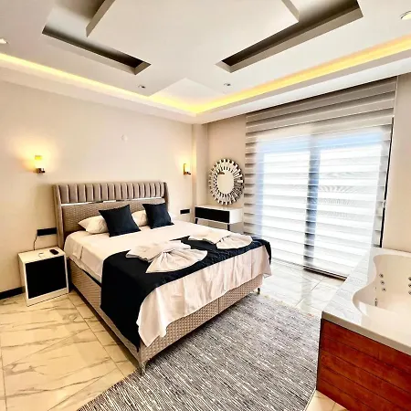 Villa Paradise *